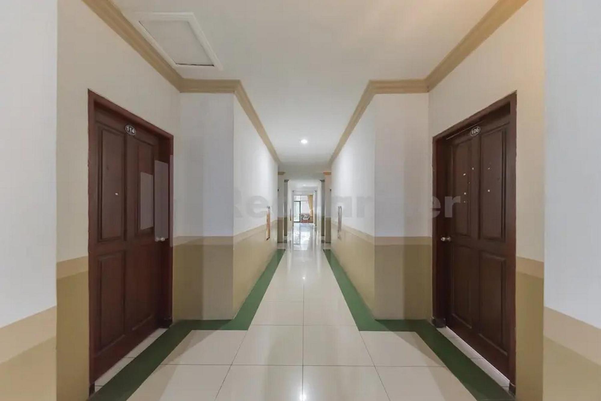 Hotel Ayong Linggarjati Kuningan Mitra Reddoorz Экстерьер фото